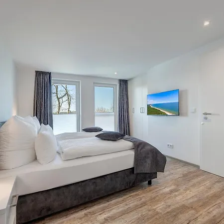 Penthouse Apartment Mit Sauna Und Dachterrasse Mit Haffblick Apartman *