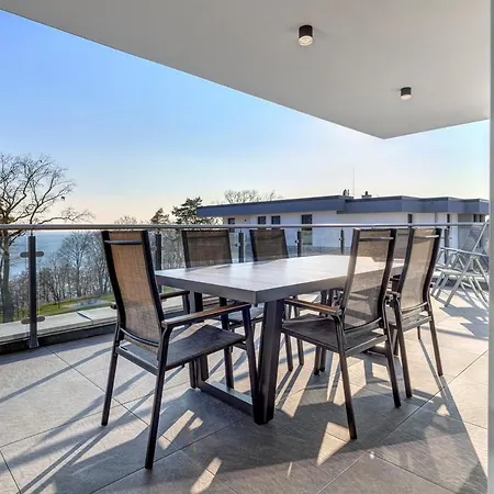 Penthouse Apartment Mit Sauna Und Dachterrasse Mit Haffblick